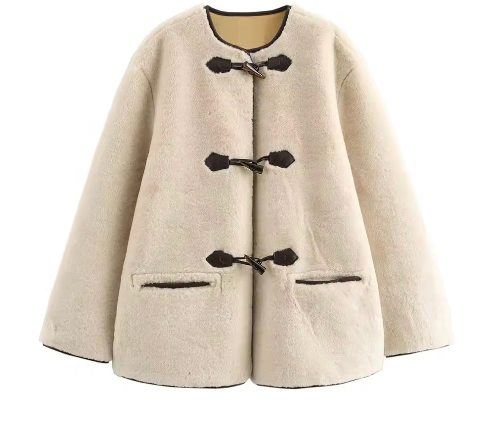 Manteau en peluche élégant avec fermetures à bascule – beige