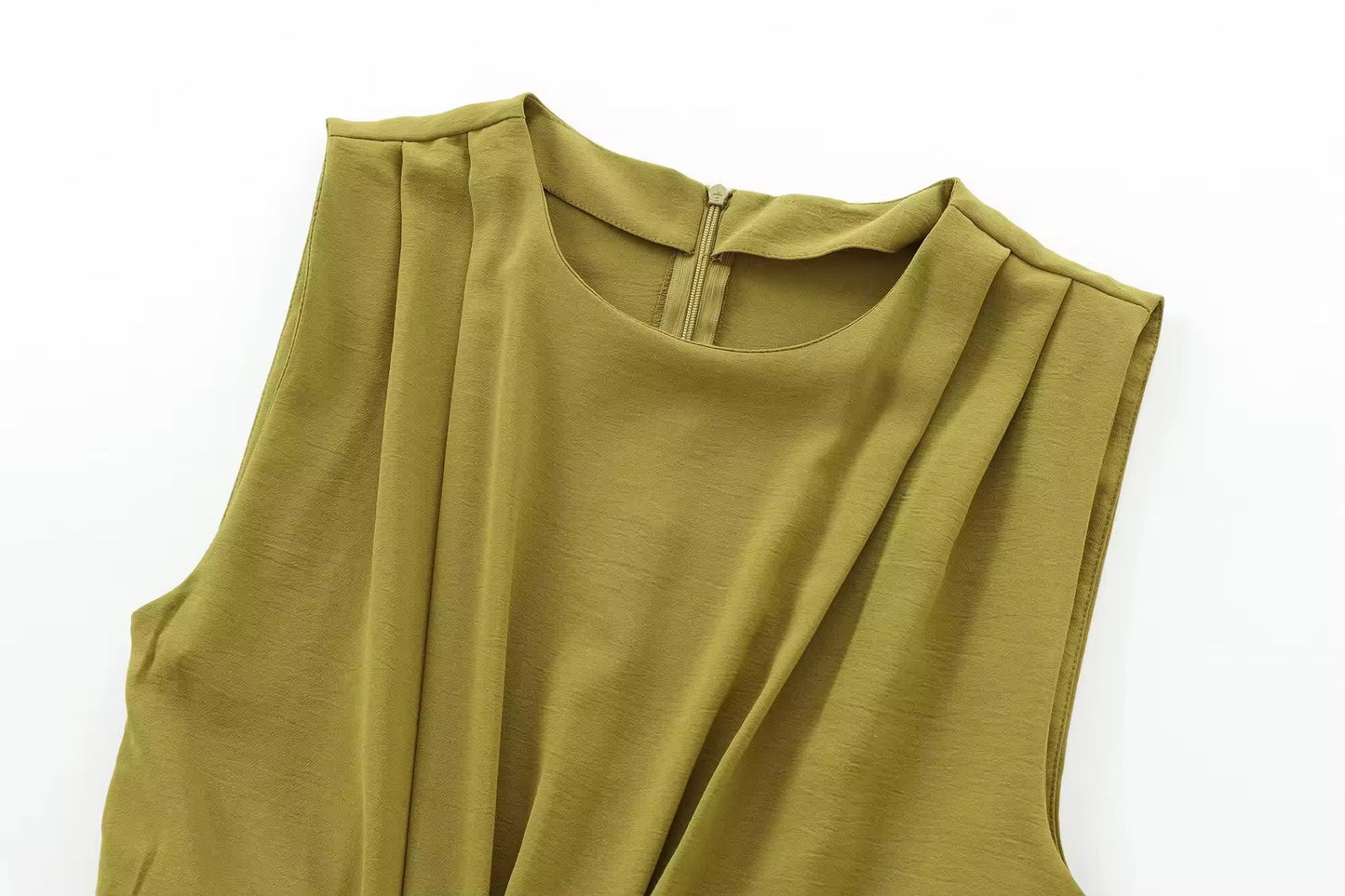 Cut-Out Midikleid mit Zierschnalle