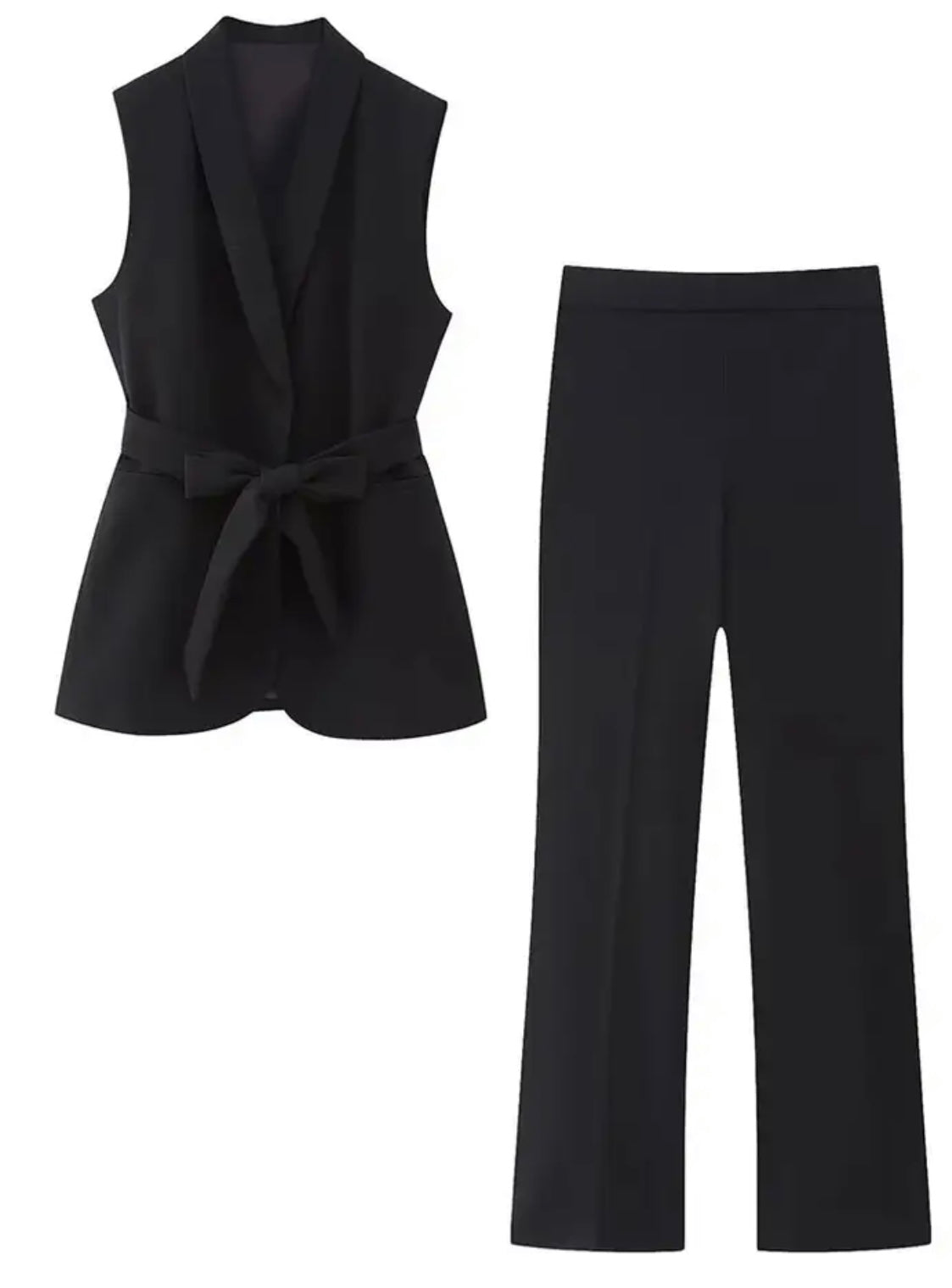 Sleeveless suit with waist belt