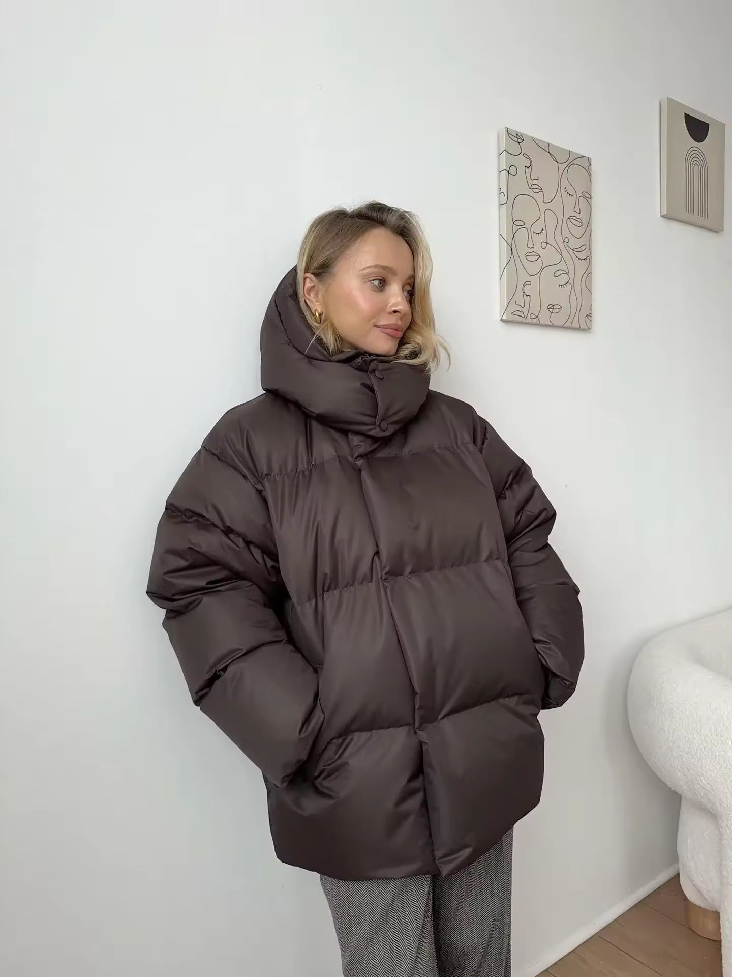 Stylish oversized down jacket in grey