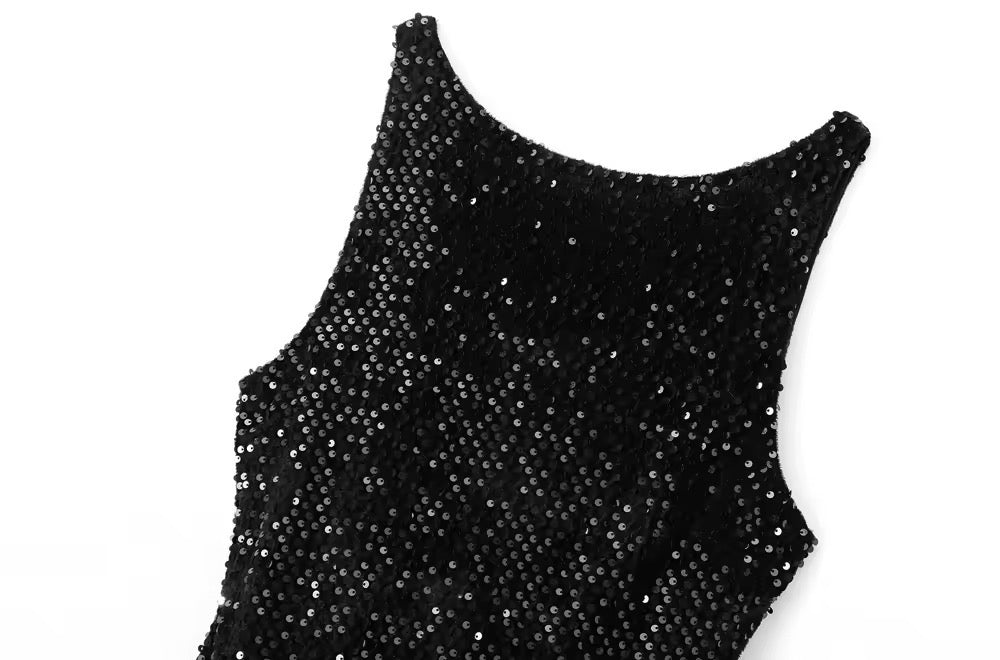 Robe élégante à paillettes avec ourlet à volants