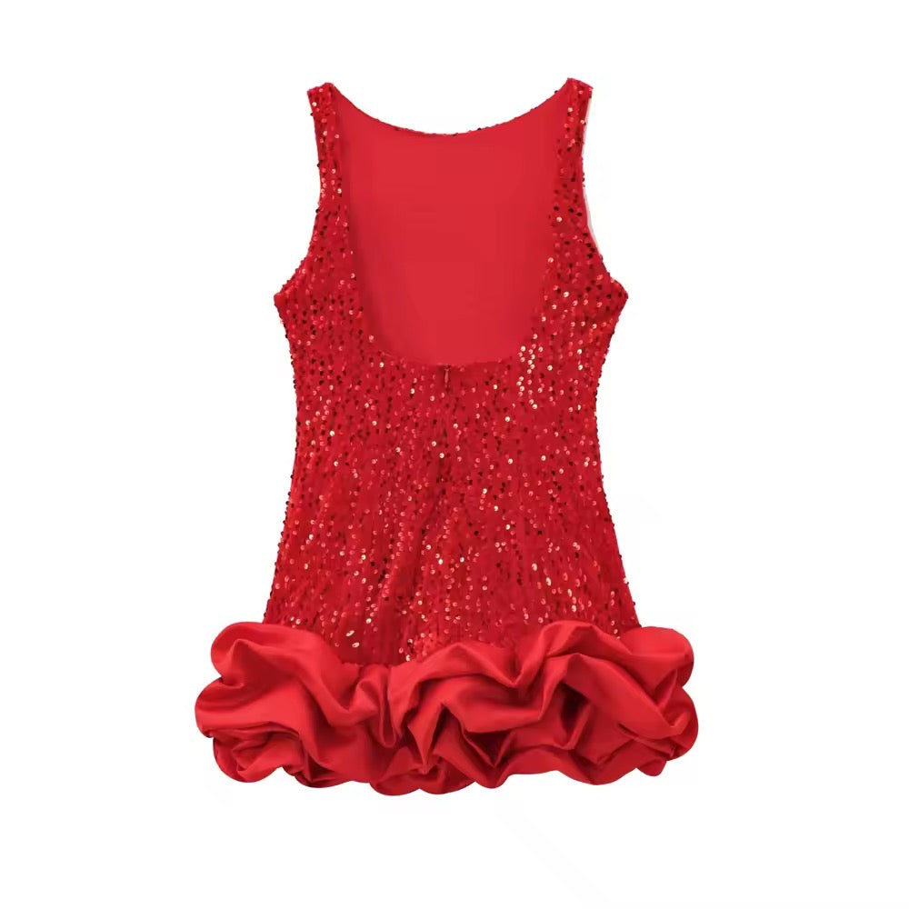 Robe élégante à paillettes avec ourlet à volants