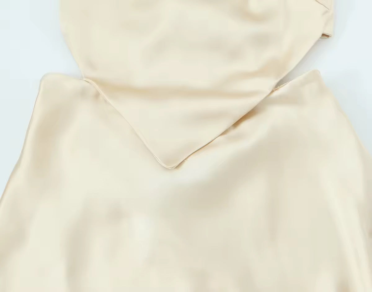 Luna Satin-Maxikleid