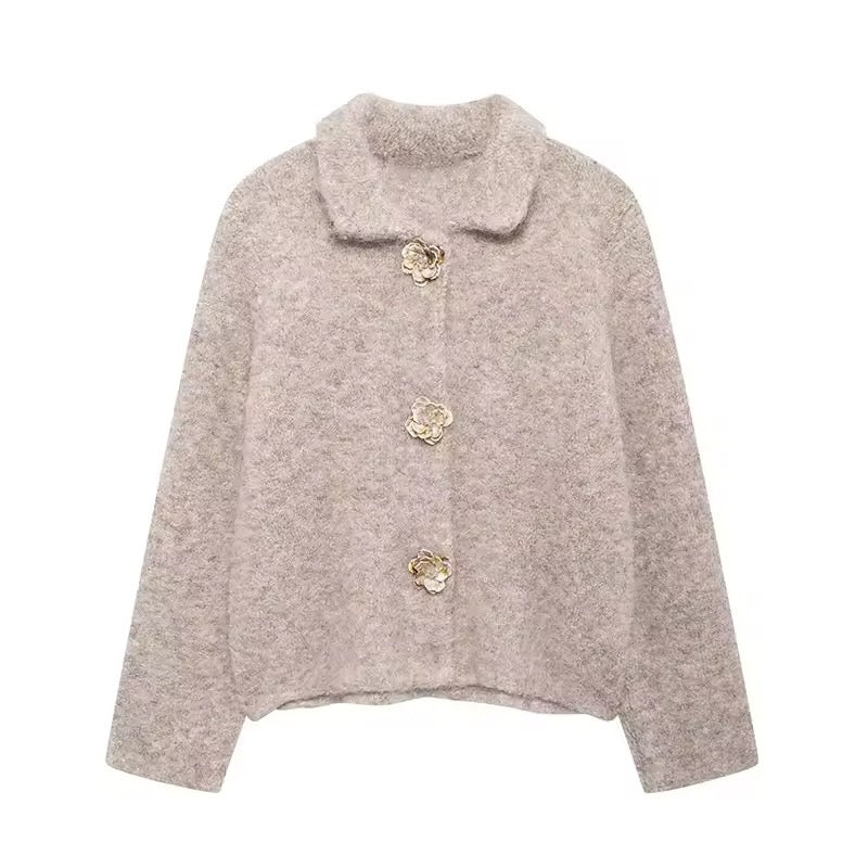 Elegant bouclé cardigan with floral buttons