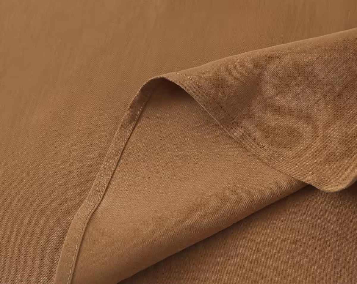 Luftiges Sommerkleid mit Spaghettiträgern