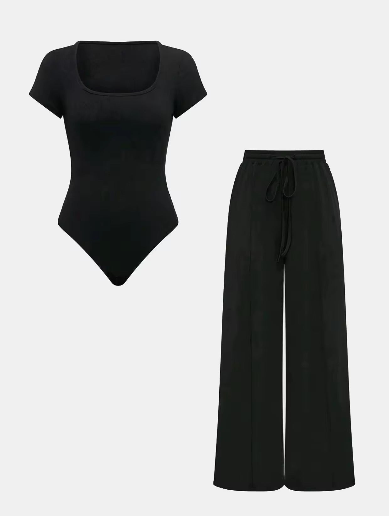 Zweiteiliges Lounge-Set – Body & Weite Hose