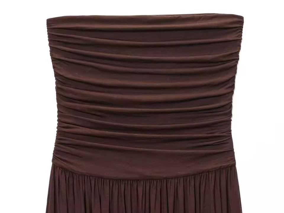 Schulterfreies Faltenkleid