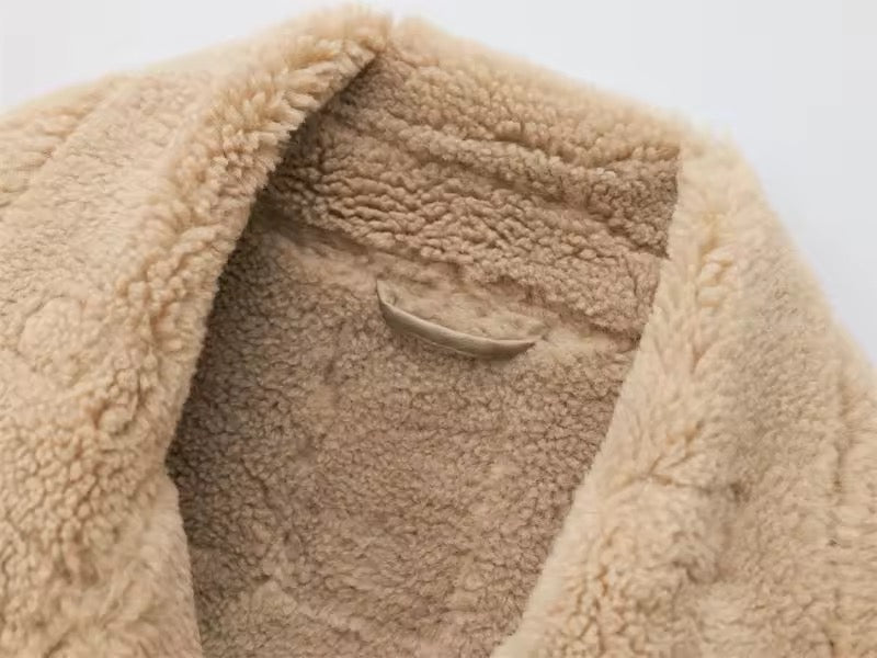 Cozy Luxe Aviator Jacke