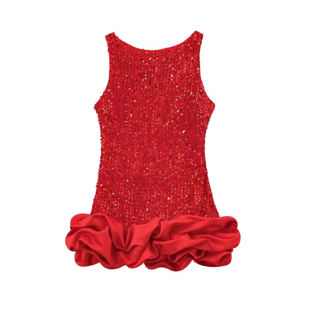 Robe élégante à paillettes avec ourlet à volants