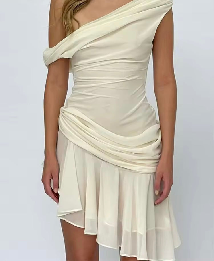 Asymmetrisches One-Shoulder-Drapé-Kleid