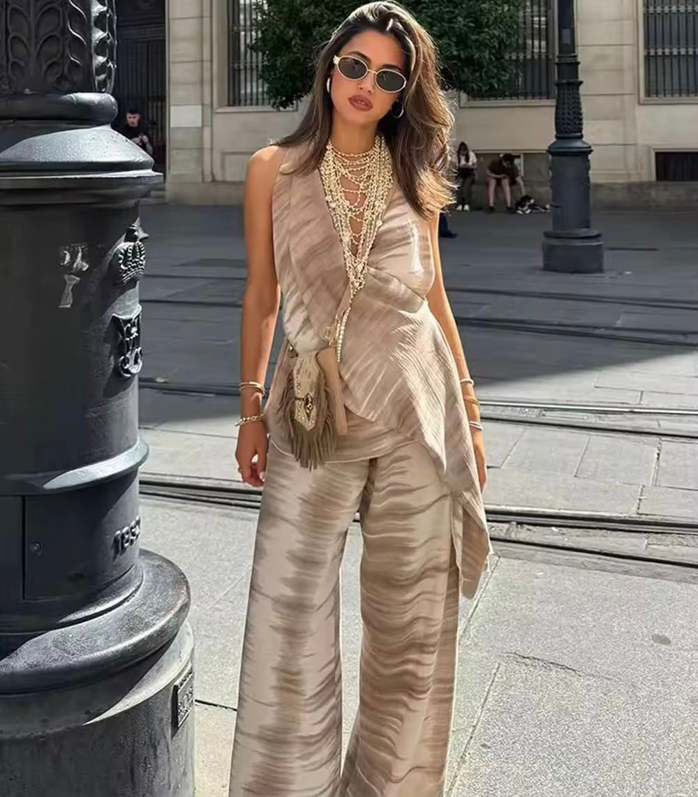 Zweiteiliges Set – Wickel-Top & Palazzohose