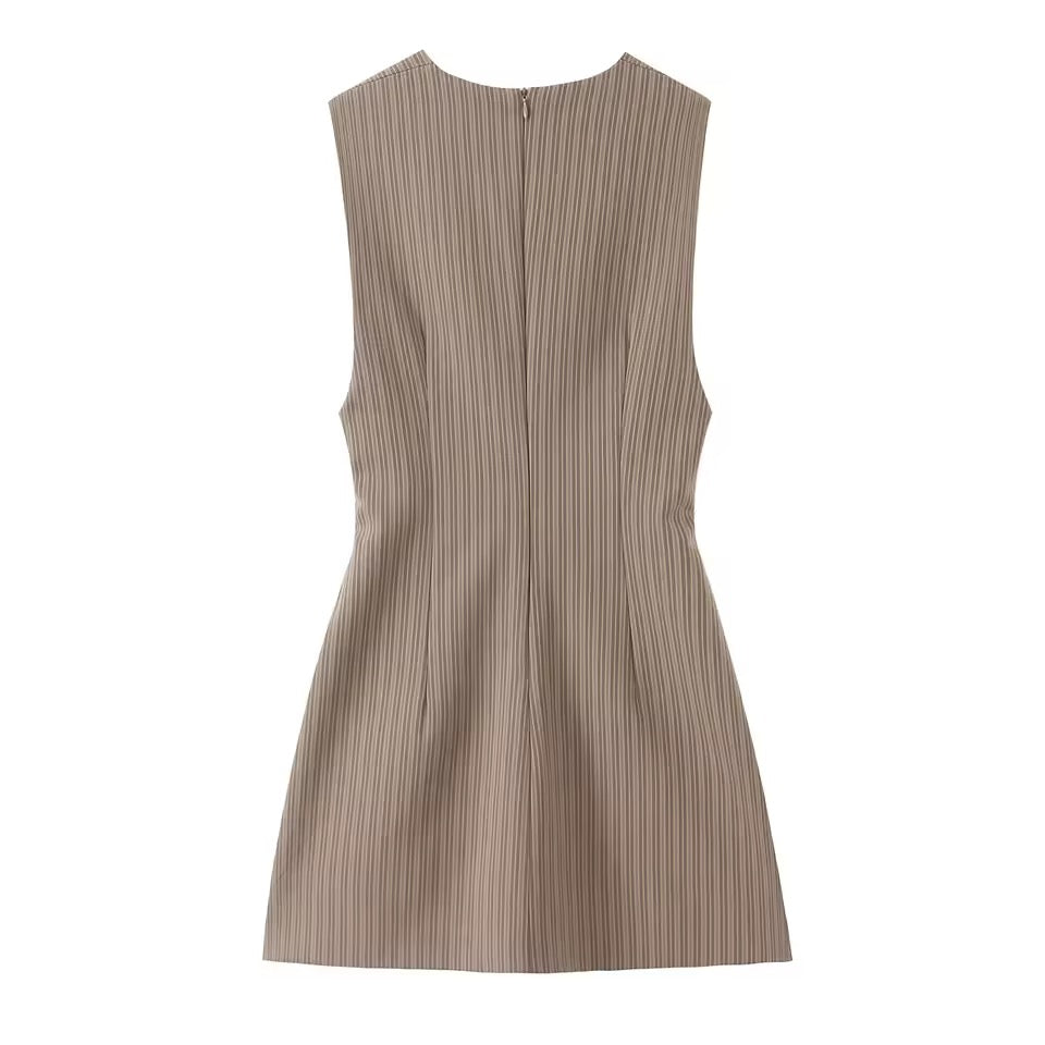 Plissee-Minikleid mit tiefem V-Ausschnitt