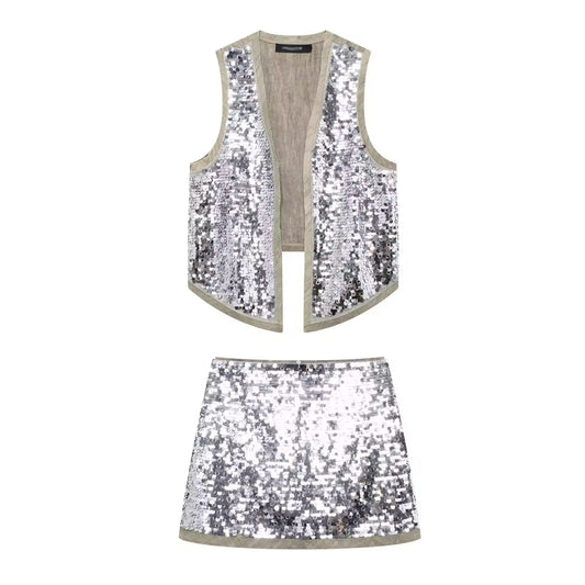 Glamouröses Pailletten-Set – Silberne Weste & Minirock