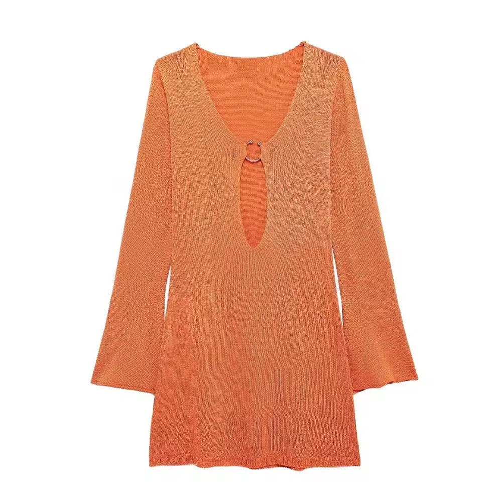 Strickkleid mit Cut-Out