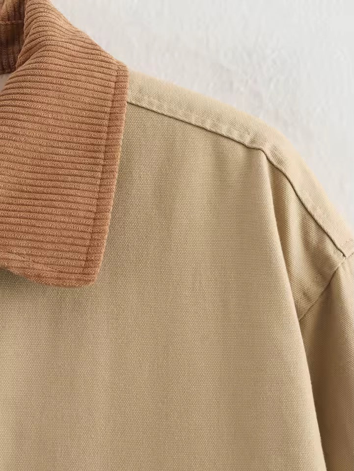 Jacke mit Cordkragen