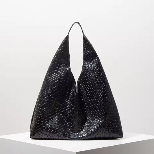 Geflochtene Schultertasche