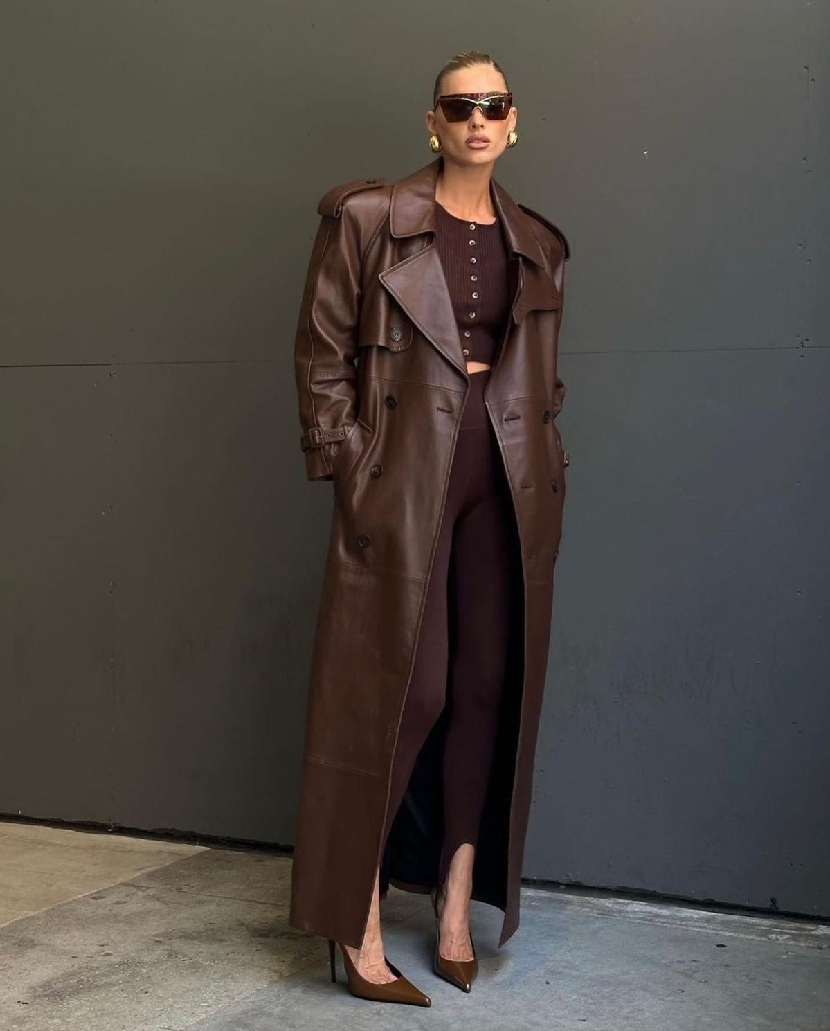 Eleganter Leder-Trenchcoat “Autumn Chic”