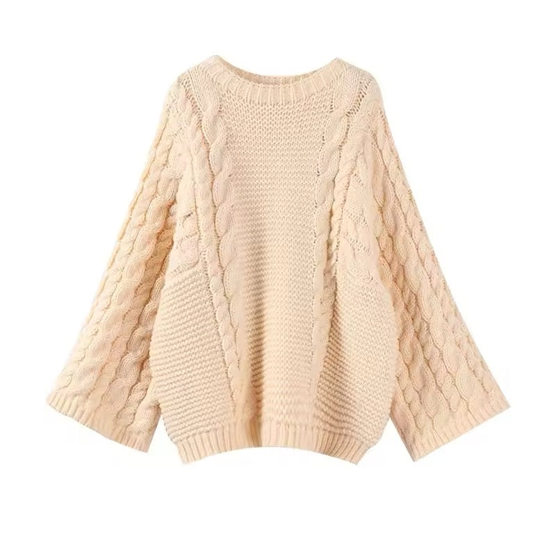 Oversize Pullover mit Zopfmuster